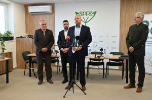 Slovenskí poľnohospodári, lesníci aj poľovníci a MPRV SR, sa zaviazali spoločným memorandom k podpore prijatia nového zákona o poľovníctve