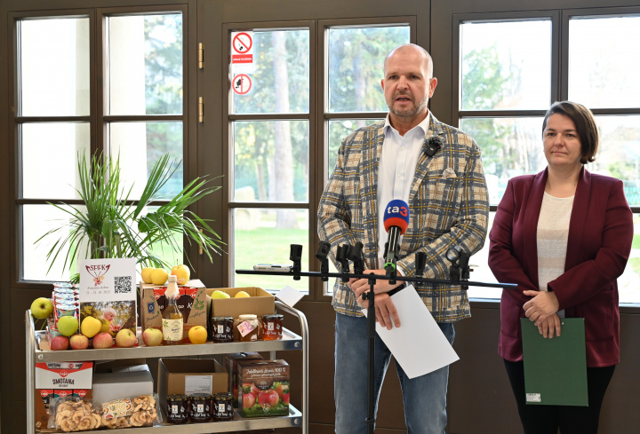 Projektom Zasejme dobro sme podporili viac ako 1200 seniorov