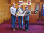 RPPK komora Levice darovala potravinový darček zaslúžilým pracovníkom PD Veľký Ďur,  poukážku na nákup potravín členom dôchodcov z PD Žemberovce potravinový darček zástupcom Jednoty dôchodcov v LV a cukor, mliečne výrobky pre Klub dôchodcov Žemberovce